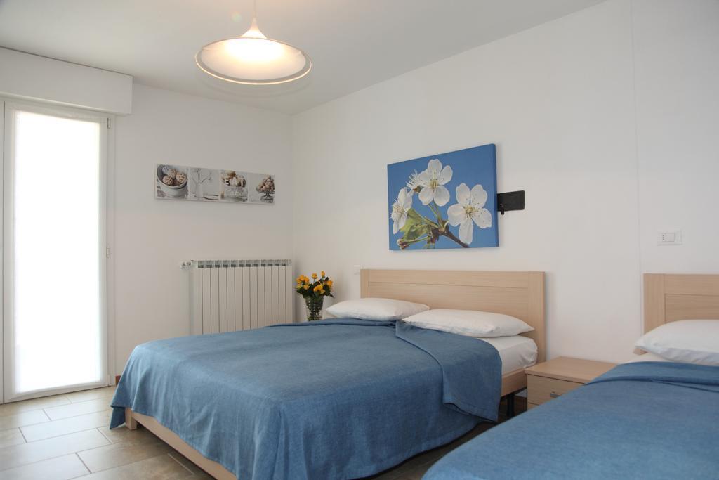 Villa Bruna Lignano Sabbiadoro Szoba fotó